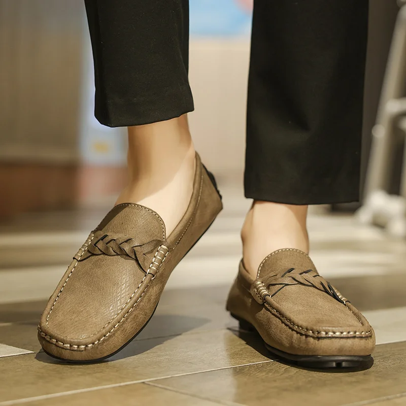 Gentleman round toe loafers Comfortable anti slip flat bottom Daily office outdoor leisure business walking men's Slip on shoes
Gentleman round toe loafers Comfortable anti slip flat bottom Daily office outdoor leisure business walking men's Slip on shoes