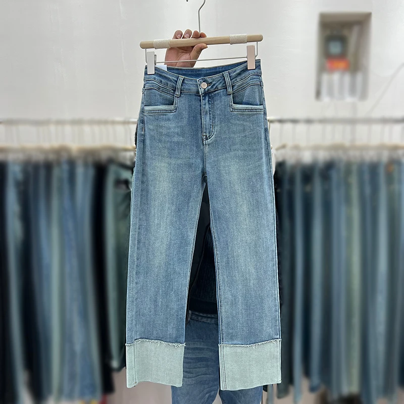 Small straight jeans female collision color design versatile high-waisted splicing flap Slim nine-minute elastic pipe pants
Small straight jeans female collision color design versatile high-waisted splicing flap Slim nine-minute elastic pipe pants