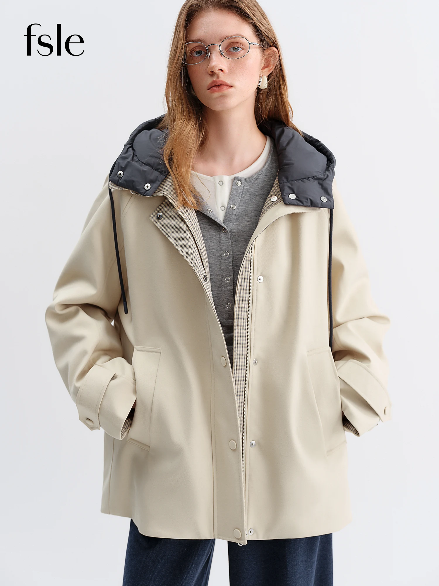 FSLE Vintage Color Blocked Chic Parka-Style Mid-Length Down Jacket for Women Winter 2025 New Arrival Keep Warm Casual Down Coats
FSLE Vintage Color Blocked Chic Parka-Style Mid-Length Down Jacket for Women Winter 2025 New Arrival Keep Warm Casual Down Coats
