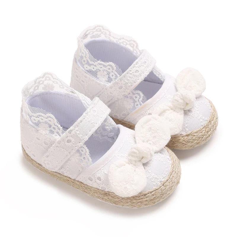Spring and Autumn Summer New Women's Baby Anti slip Learning Shoes Square Mouth Shoes Baby Soft soled Princess Shoes
Spring and Autumn Summer New Women's Baby Anti slip Learning Shoes Square Mouth Shoes Baby Soft soled Princess Shoes