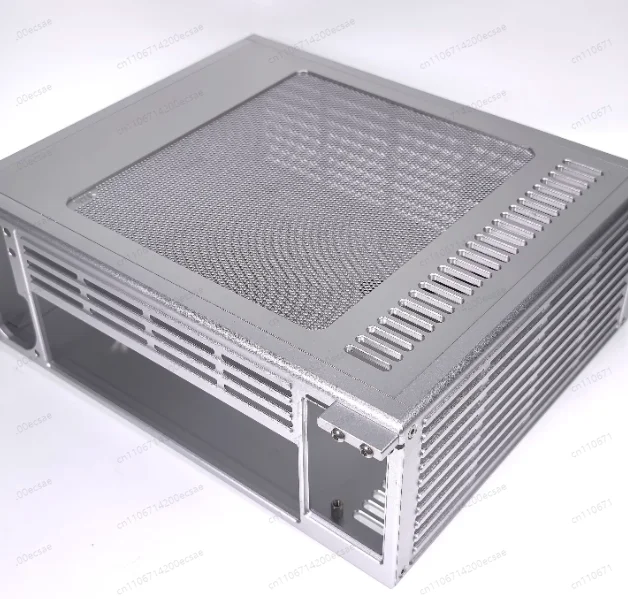 Компьютерный корпус ZS-D2/ITX с полувысоким расположением видеокарты, версия V4, объем 4.9 л, полностью алюминиевый корпус.
Компьютерный корпус ZS-D2/ITX с полувысоким расположением видеокарты, версия V4, объем 4.9 л, полностью алюминиевый корпус.