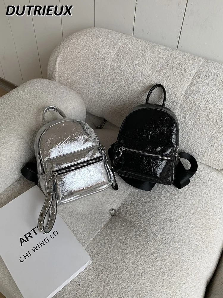 Fashion Womne's Backpacks Silver 2024 New Japanese Style Casual Backpack Large Capacity Commuter Bags for Lady Spring Autumn
Fashion Womne's Backpacks Silver 2024 New Japanese Style Casual Backpack Large Capacity Commuter Bags for Lady Spring Autumn