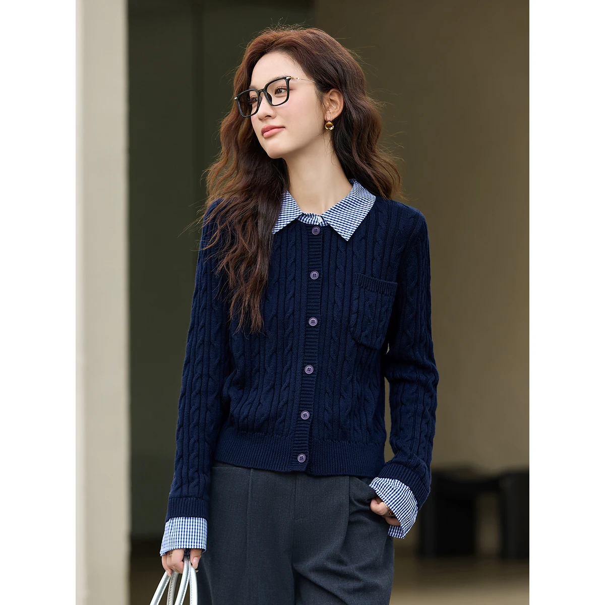 VIMLY Navy Blue Cardigan Women Preppy Style Patchwork 2 in 1 Sweaters Casual Plaid Polo Neck Female Jumpers 2025 Autumn 75265
VIMLY Navy Blue Cardigan Women Preppy Style Patchwork 2 in 1 Sweaters Casual Plaid Polo Neck Female Jumpers 2025 Autumn 75265