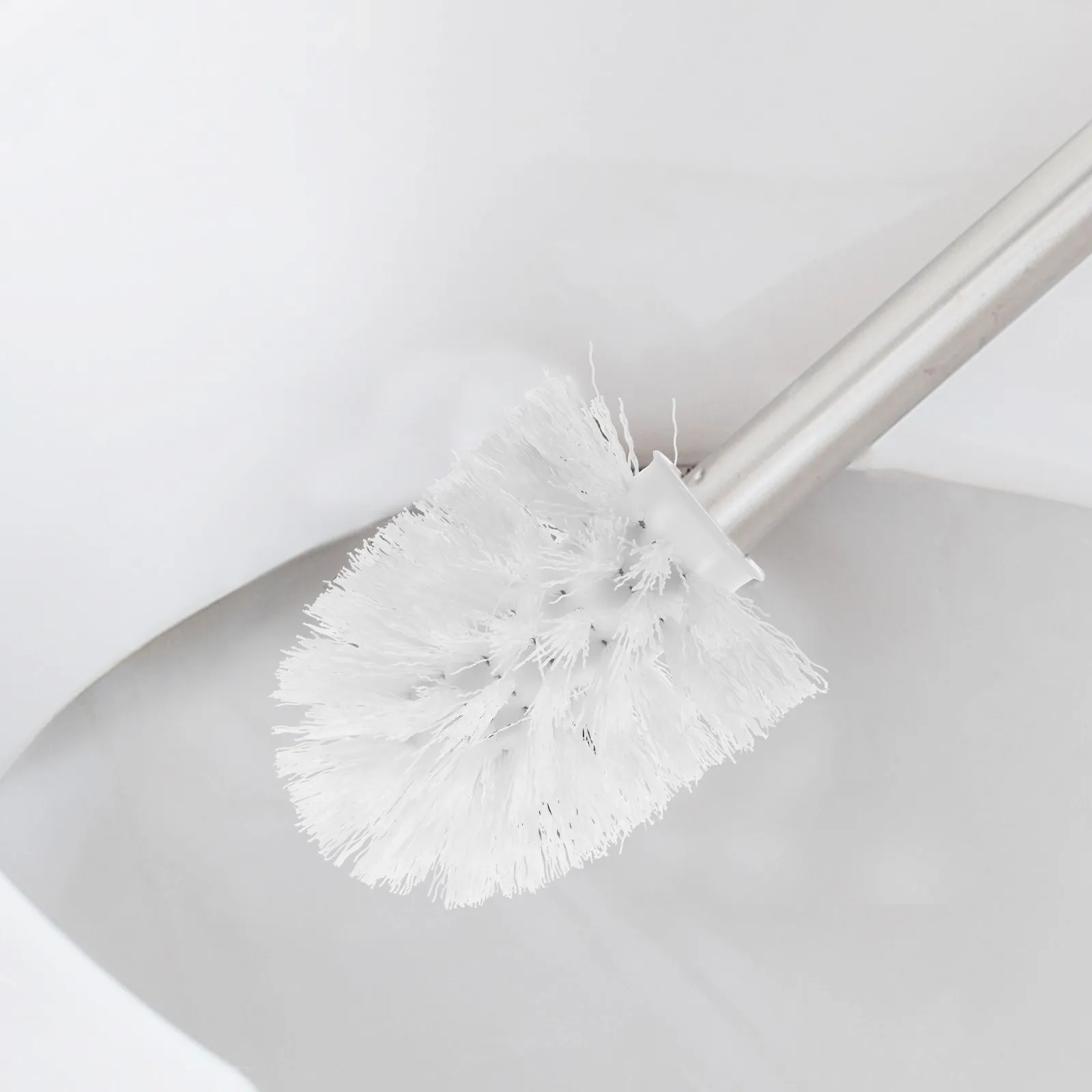 2 шт. сменных насадок для туалетной щетки с жесткой щетиной, для чистки унитазов и кухонных раковин, совместимы с резьбовым соединением
2 шт. сменных насадок для туалетной щетки с жесткой щетиной, для чистки унитазов и кухонных раковин, совместимы с резьбовым соединением