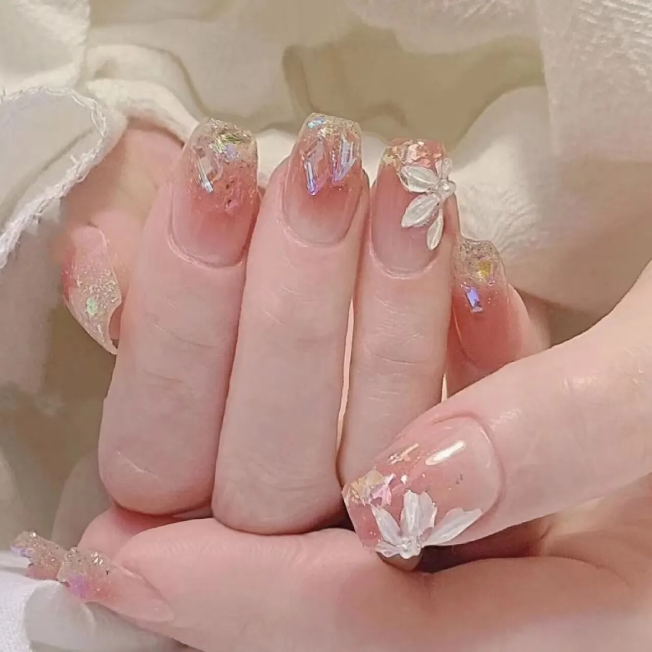 10Pcs Three-dimensional Flower Manicure Sticker Press On Nails Rhinestone Charms
10Pcs Three-dimensional Flower Manicure Sticker Press On Nails Rhinestone Charms