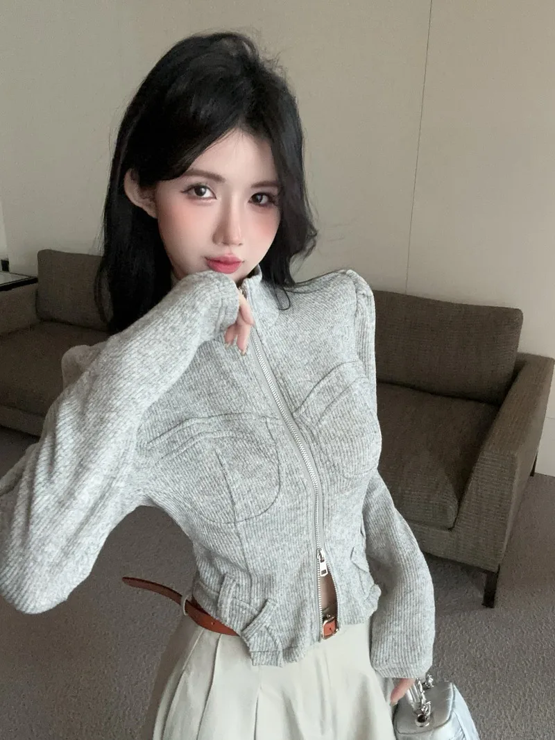 Korea Style Irregular Short Coat Women's Spring Slim Fit Stand Collar Long-sleeved Zipper Top Fashion Female Clothes
Korea Style Irregular Short Coat Women's Spring Slim Fit Stand Collar Long-sleeved Zipper Top Fashion Female Clothes