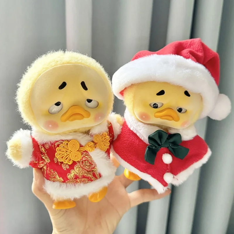 Рождественский колокольчик, мини-кукла, одежда для желтой утки, серия Upset Duck, детская одежда, аксессуары для кукол 15 см, одежда, игрушка
Рождественский колокольчик, мини-кукла, одежда для желтой утки, серия Upset Duck, детская одежда, аксессуары для кукол 15 см, одежда, игрушка