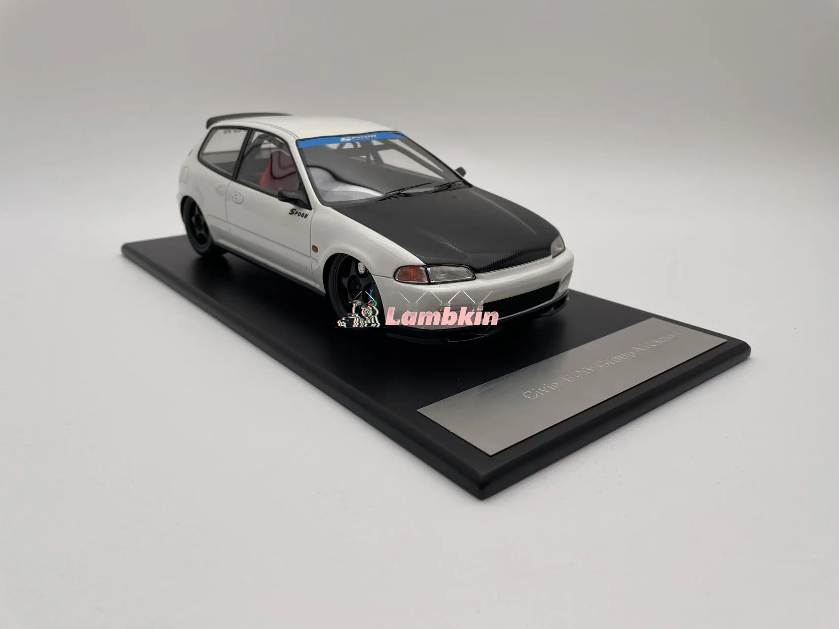 Tarmac TW 1/18 For Civic Spoon TypeR EG6 sports car model resin with base unopenable gifts ornaments collectible gifts miniature
Tarmac TW 1/18 For Civic Spoon TypeR EG6 sports car model resin with base unopenable gifts ornaments collectible gifts miniature