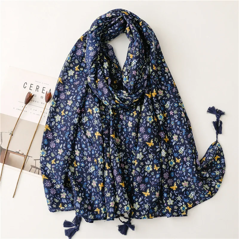 2022 New Cotton Small Floral Print Tassel Scarf Shawls Long Beautiful Beach Hijab Wrap Free Shipping
2022 New Cotton Small Floral Print Tassel Scarf Shawls Long Beautiful Beach Hijab Wrap Free Shipping