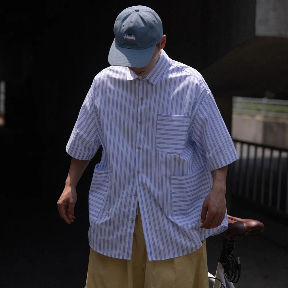 Japanese Korean Streetwear Cityboy Summer Stripe Shirt Men Multi-Pocket Campus Boys Loose Casual Short Sleeve Shirts Tops
Japanese Korean Streetwear Cityboy Summer Stripe Shirt Men Multi-Pocket Campus Boys Loose Casual Short Sleeve Shirts Tops