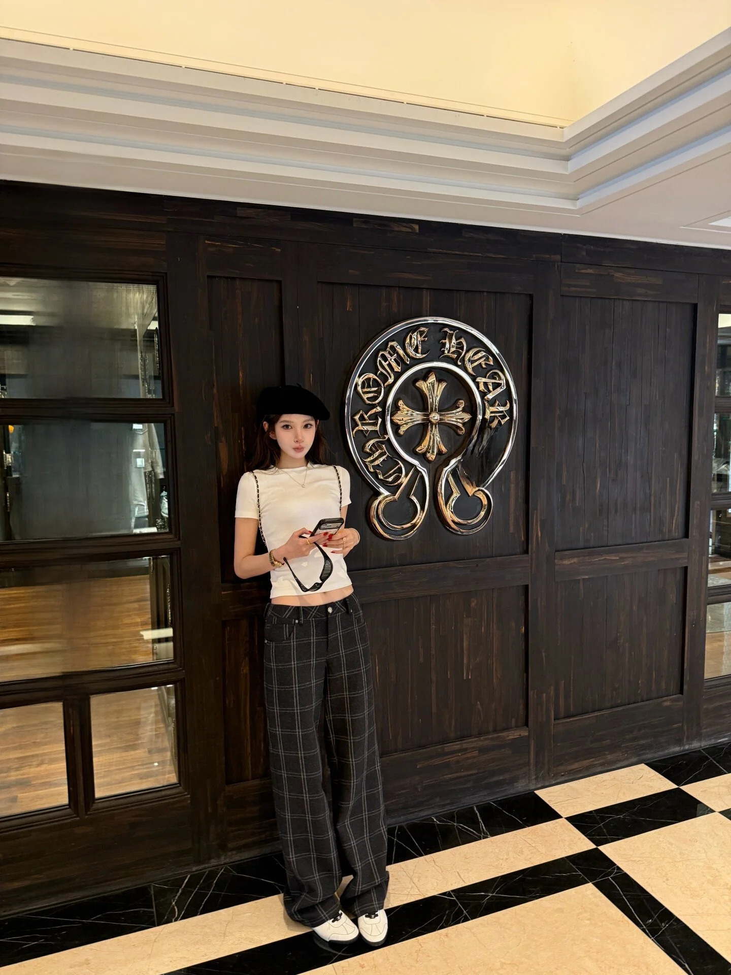 Yangzifan Vintage Cross Button Wool Blend Tweed Low Waist Straight Leg Wide Leg Pants Women Casual Plaid Pants Ladies
Yangzifan Vintage Cross Button Wool Blend Tweed Low Waist Straight Leg Wide Leg Pants Women Casual Plaid Pants Ladies