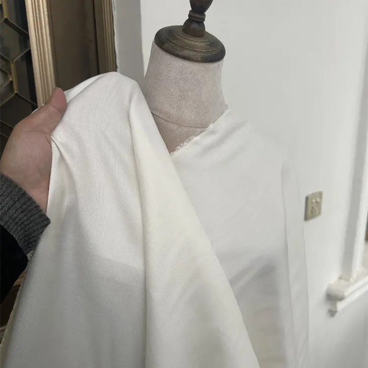 Limited 1.14M Width 32momme White Twill Silk Cotton MulberrySilk Skirt Bedding Fabric Textile
Limited 1.14M Width 32momme White Twill Silk Cotton MulberrySilk Skirt Bedding Fabric Textile