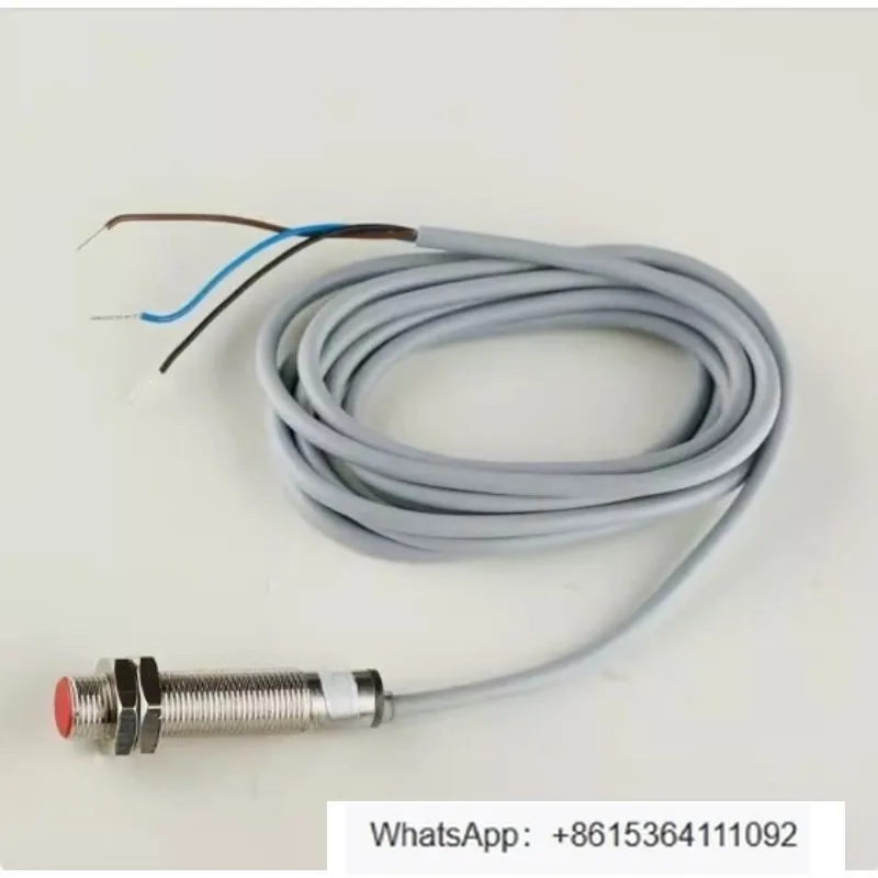 1PCS Proximity sensing switch sensor SI12-C2 PNP NO
1PCS Proximity sensing switch sensor SI12-C2 PNP NO