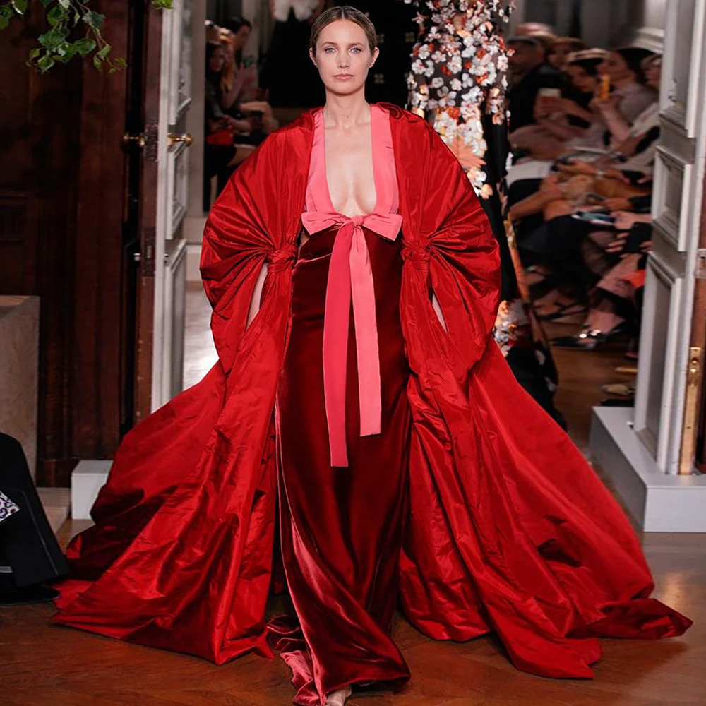 Fashion Red Taffeta Puff Wedding Cape With Long Train Simple Women Jacket Chic TSWD037
Fashion Red Taffeta Puff Wedding Cape With Long Train Simple Women Jacket Chic TSWD037