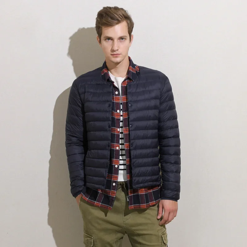 Men White Duck Down Jacket Ultra Light Thin Lining Coat V-Neck Casual Short Outwear New Autumn Winter
Men White Duck Down Jacket Ultra Light Thin Lining Coat V-Neck Casual Short Outwear New Autumn Winter