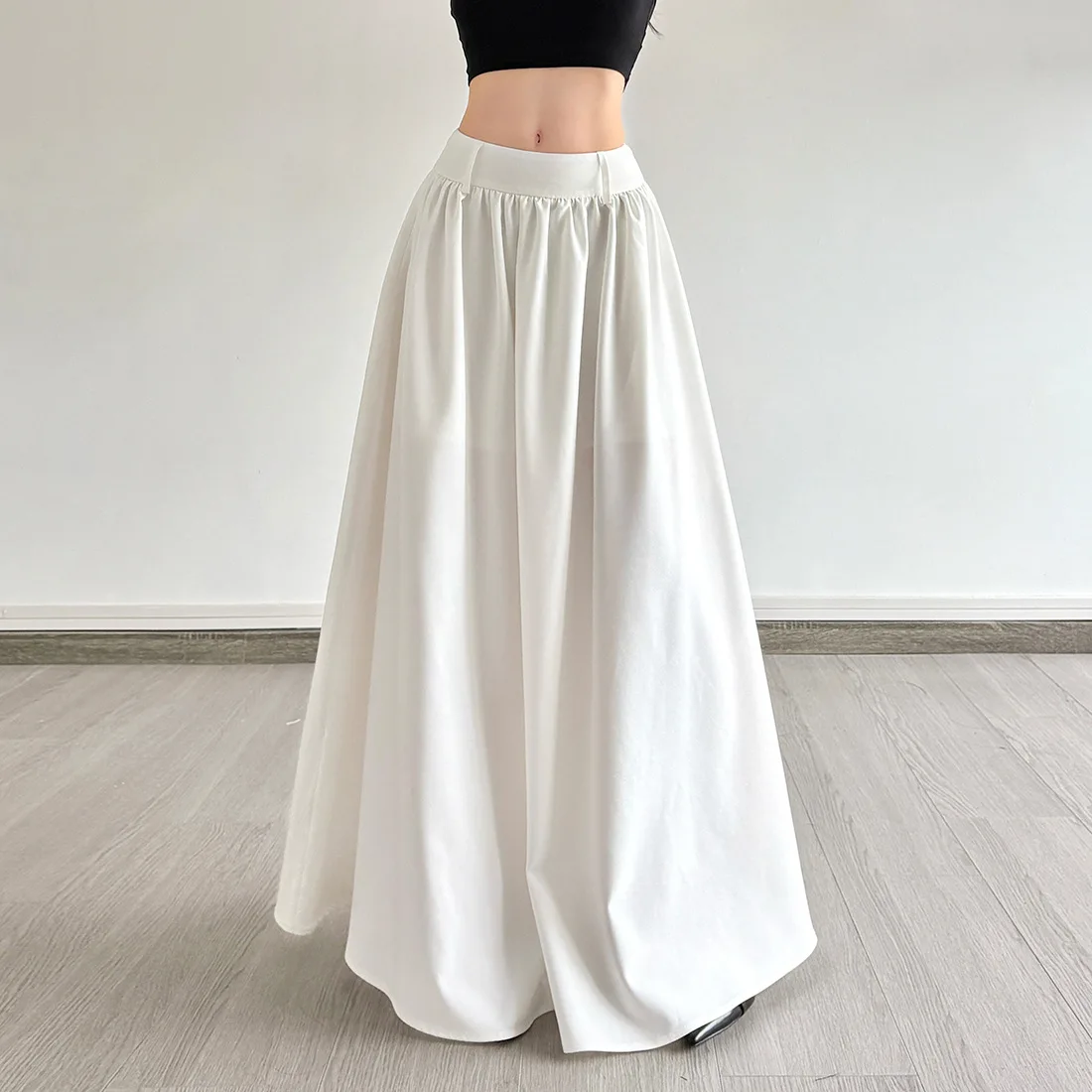 Новая летняя однотонная облегающая юбка с высокой талией, темпераментная универсальная женская полуюбка
Новая летняя однотонная облегающая юбка с высокой талией, темпераментная универсальная женская полуюбка