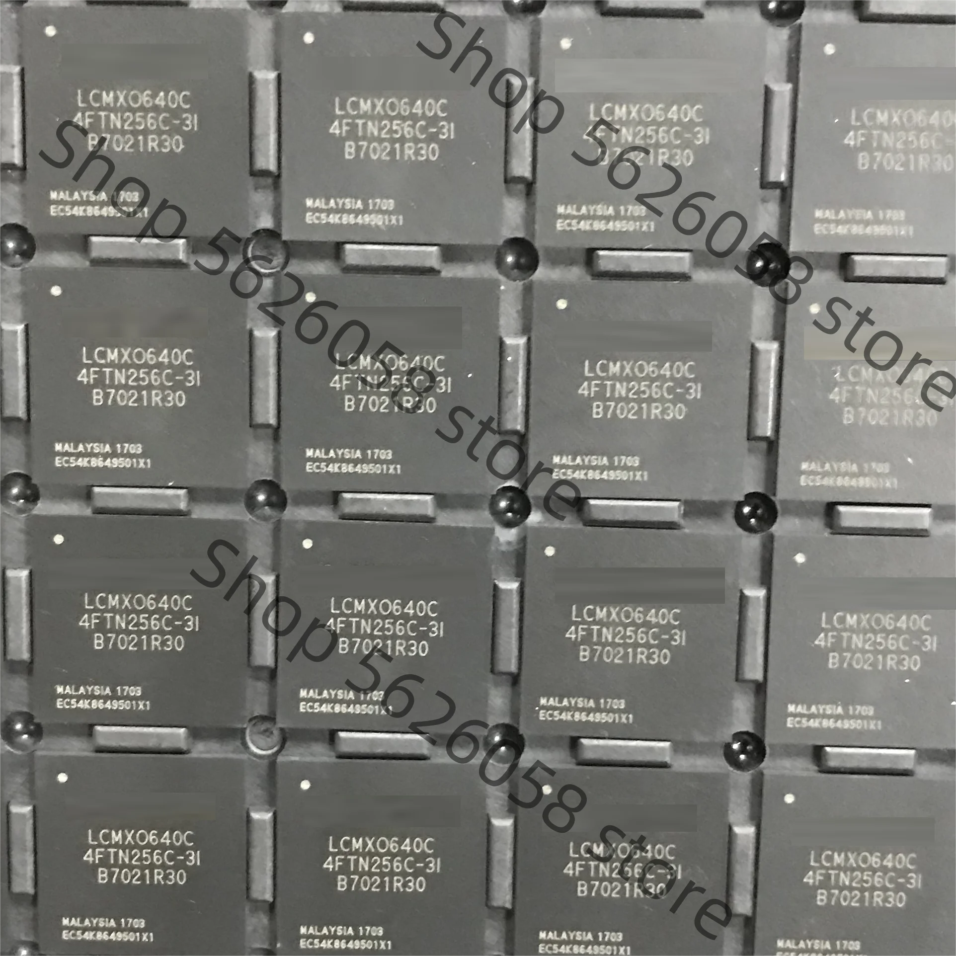 LCMXO640C-4FTN256C LCMXO640C 4FTN256C BGA 1 шт./лот LCMX0640C-4FTN256C оригинальные точечные, программируемые логические устройства
LCMXO640C-4FTN256C LCMXO640C 4FTN256C BGA 1 шт./лот LCMX0640C-4FTN256C оригинальные точечные, программируемые логические устройства