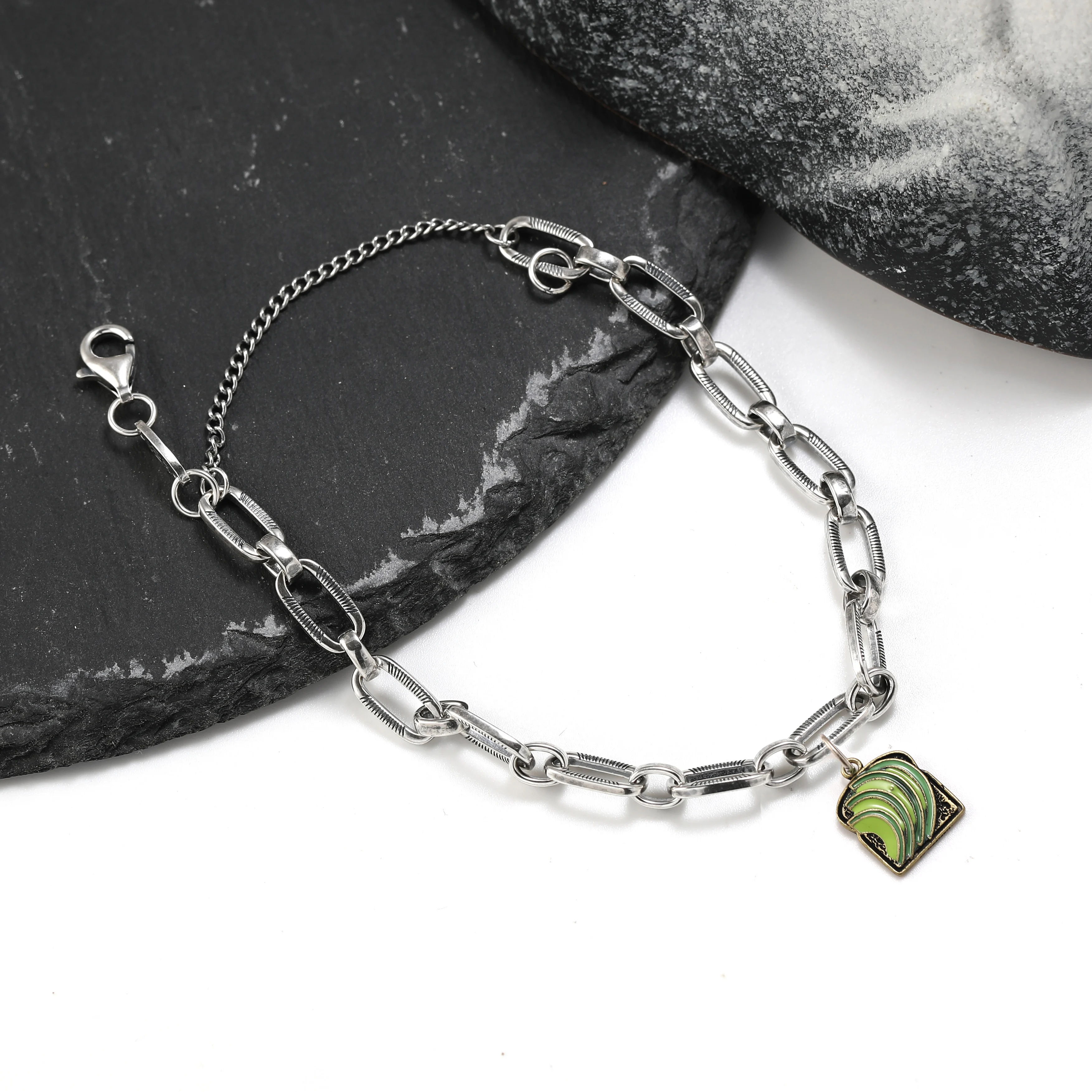 Genuine 925 sterling silver exquisite Ornate Links Charm Bracelet paired with Enamel avocado toast pendant
Genuine 925 sterling silver exquisite Ornate Links Charm Bracelet paired with Enamel avocado toast pendant