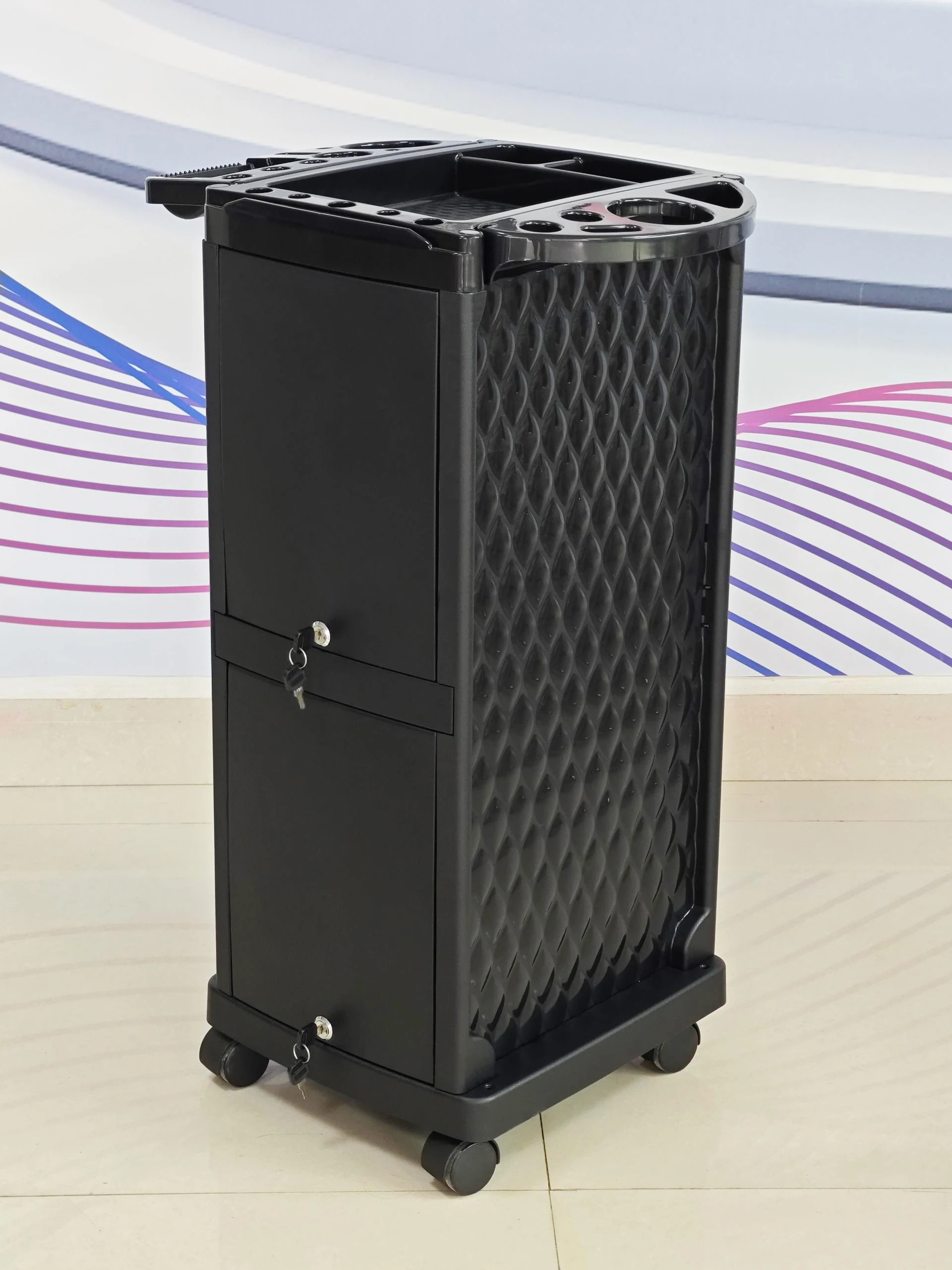 Deluxe Lockable Salon Trolley Modern Design Rolling Cart Organizer with Drawer for Hair Spa Hospital & Workshop Made of Plastic
Deluxe Lockable Salon Trolley Modern Design Rolling Cart Organizer with Drawer for Hair Spa Hospital & Workshop Made of Plastic