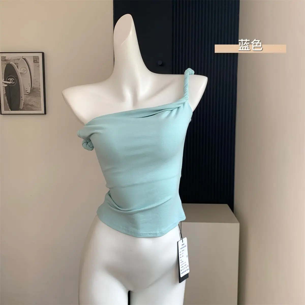 Y2k Clothes Streetwear Women Trendy Off-the-Shoulder Knot Top T-shirt Aesthetic Crop Top Mujer Sexy Tshirt Beach Vacation Tees
Y2k Clothes Streetwear Women Trendy Off-the-Shoulder Knot Top T-shirt Aesthetic Crop Top Mujer Sexy Tshirt Beach Vacation Tees