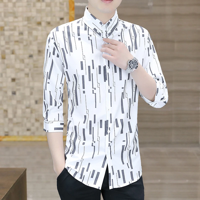 Summer Ice Silk Men's Casual Shirt Thin Short Sleeve Seven-Quarter Sleeve Striped Slim Fit Fashionable Polyester Blend Shirt
Summer Ice Silk Men's Casual Shirt Thin Short Sleeve Seven-Quarter Sleeve Striped Slim Fit Fashionable Polyester Blend Shirt