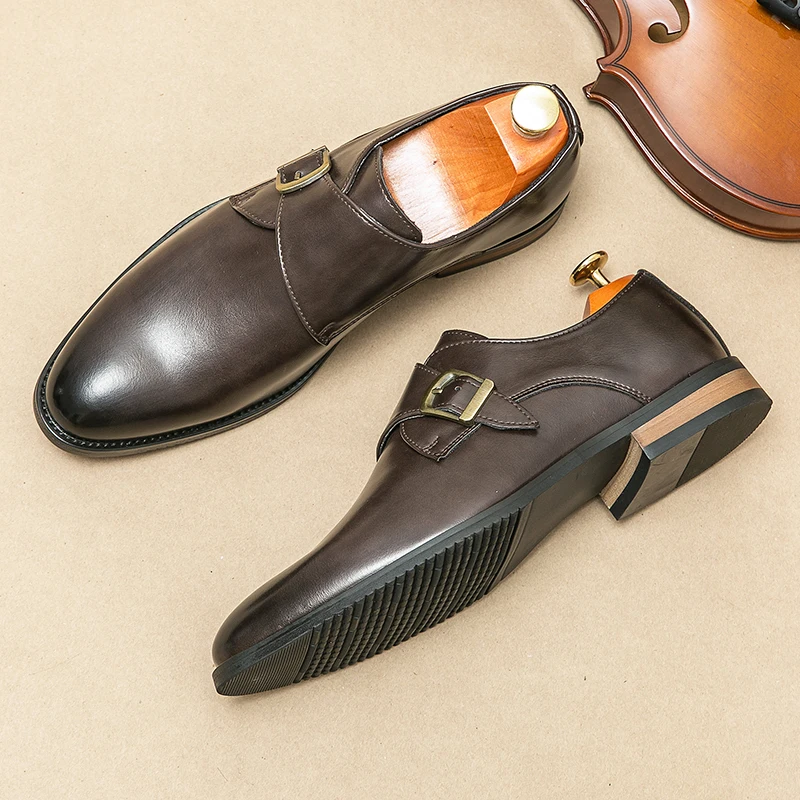 Fashion Men's Loafers Business Conference Formal Shoes Men's Flat Bottomed Casual Shoes Comfortable Soles Classic Brown Color
Fashion Men's Loafers Business Conference Formal Shoes Men's Flat Bottomed Casual Shoes Comfortable Soles Classic Brown Color