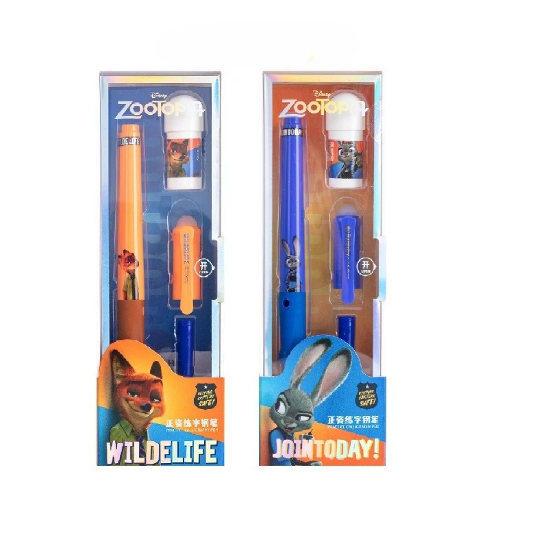 Новый набор ручек для зоотопии. Сменные картриджи с чернилами и является пластиковой ручкой для учащихся для практики каллиграфии.
Новый набор ручек для зоотопии. Сменные картриджи с чернилами и является пластиковой ручкой для учащихся для практики каллиграфии.