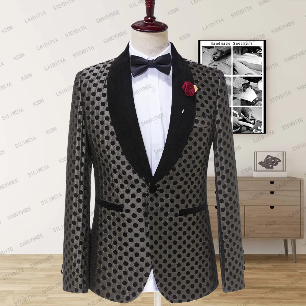 SILIWEYA 2023 New Blazer Men Wedding Dress Floral Print Male Luxury Black Jacquard Jacket
SILIWEYA 2023 New Blazer Men Wedding Dress Floral Print Male Luxury Black Jacquard Jacket
