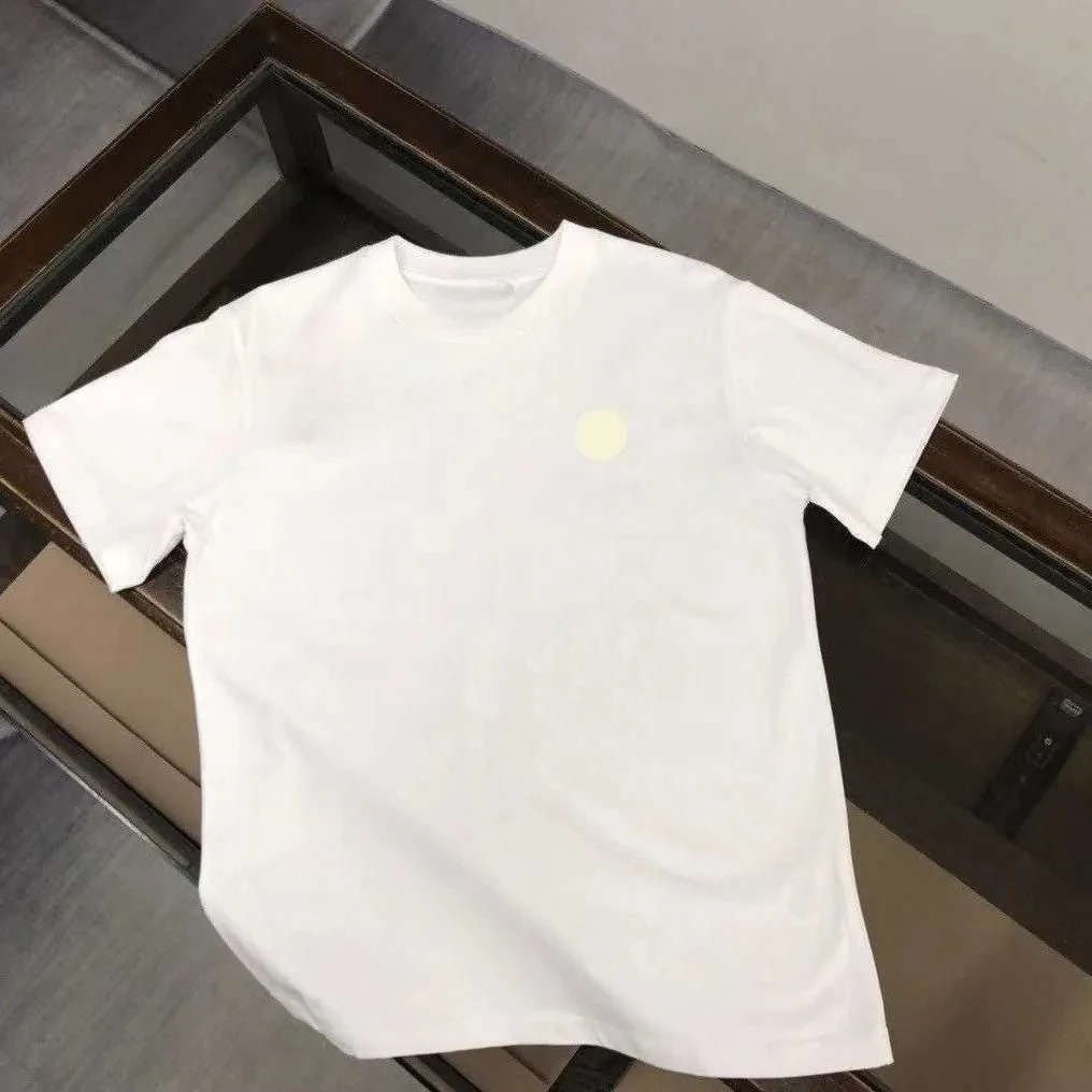 Designer Men's Shirt Women's T-Shirt Fashion Clothing Letter Business Short Sleeve T-Shirt Skateboard Casual Top T-Shirt
Designer Men's Shirt Women's T-Shirt Fashion Clothing Letter Business Short Sleeve T-Shirt Skateboard Casual Top T-Shirt