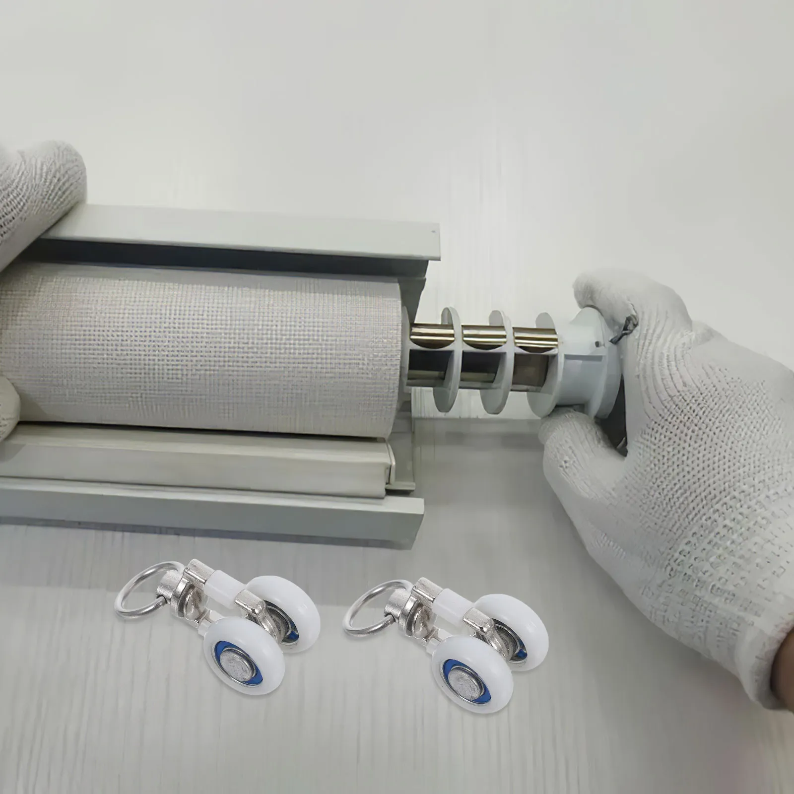 10 шт. бесшумных роликов для карнизов, металлические ролики с подшипниками, крючки из нержавеющей стали, плавное скольжение, для потолочного крепления штор
10 шт. бесшумных роликов для карнизов, металлические ролики с подшипниками, крючки из нержавеющей стали, плавное скольжение, для потолочного крепления штор