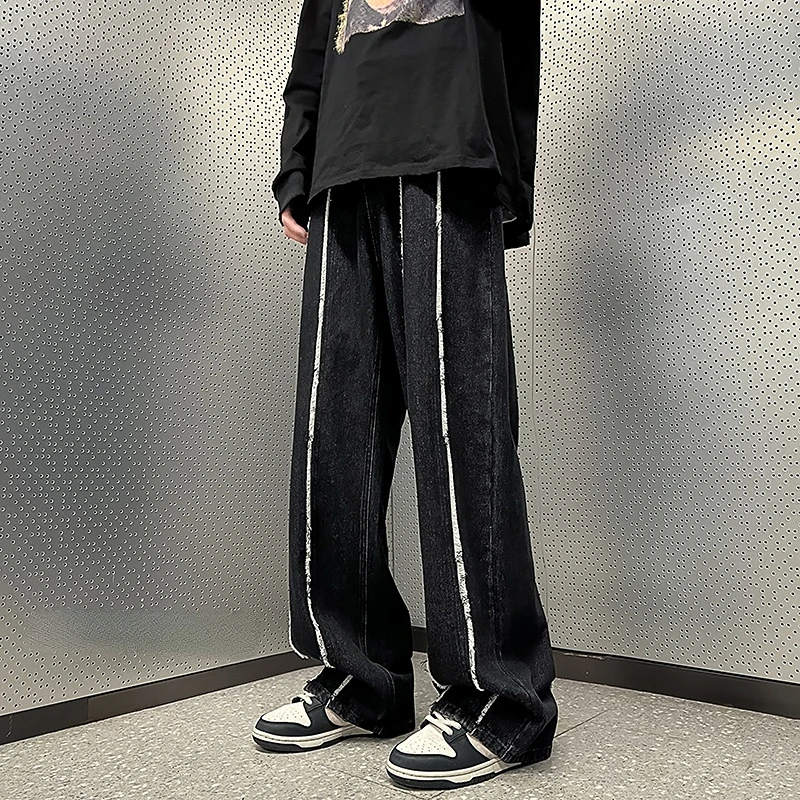 Chic Design Patchwork Jeans Men Spring New Korean Style Fashion Mopping Trousers High Street Loose Casual Jean Pants 5XL-M
Chic Design Patchwork Jeans Men Spring New Korean Style Fashion Mopping Trousers High Street Loose Casual Jean Pants 5XL-M