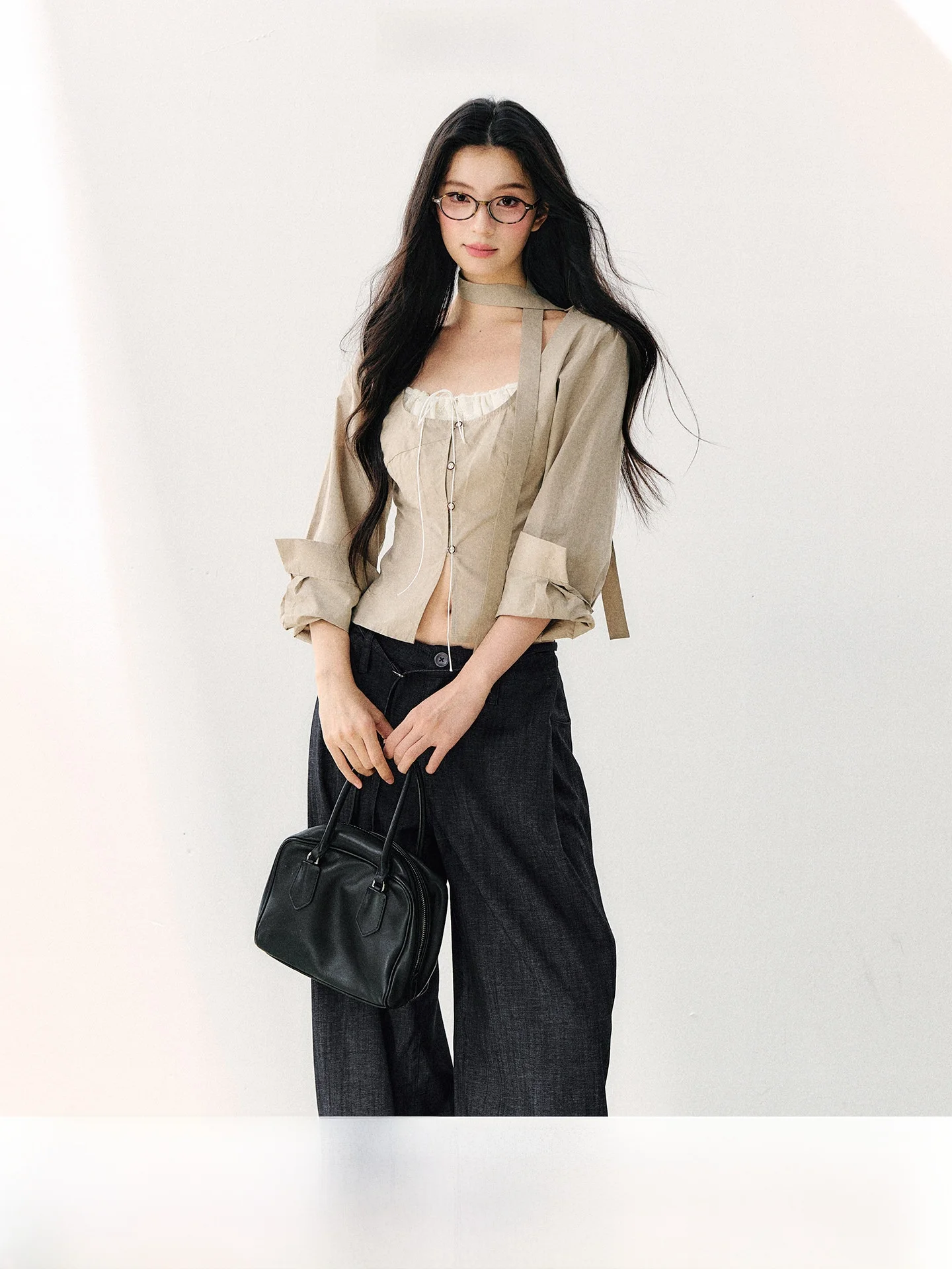 7Shiftin Original Design Long Sleeve Neck Hanging Sash Casual Shirt Pure Desire Simple Splice Top Women's Cotton Shirt
7Shiftin Original Design Long Sleeve Neck Hanging Sash Casual Shirt Pure Desire Simple Splice Top Women's Cotton Shirt