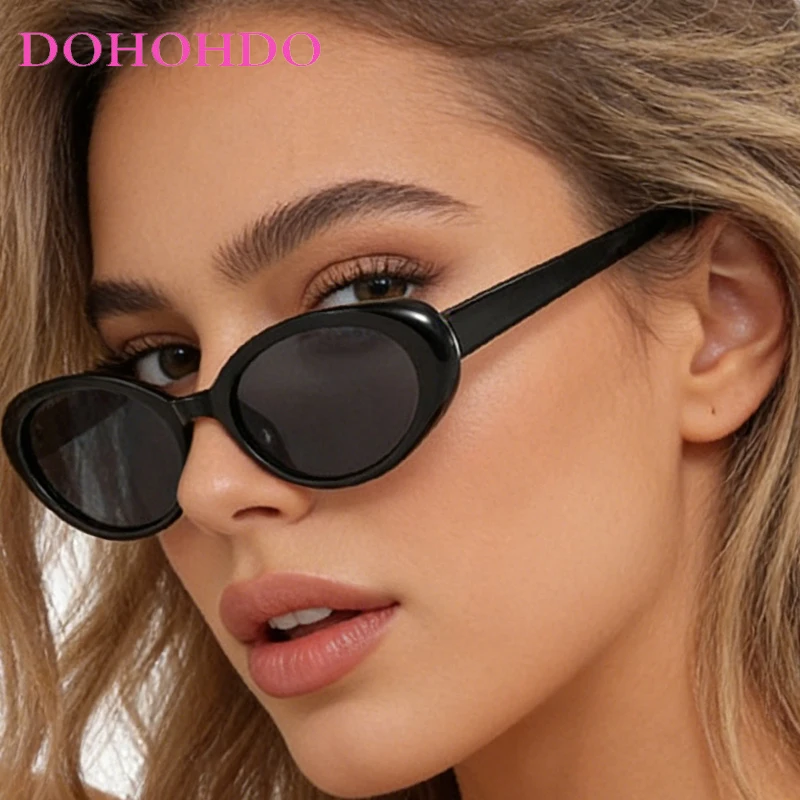 New Luxury Fashion Small Oval Glasses Women Brand Designer Summer Traveling Driving Shades Sunglasses Female UV400 Lentes De Sol
New Luxury Fashion Small Oval Glasses Women Brand Designer Summer Traveling Driving Shades Sunglasses Female UV400 Lentes De Sol