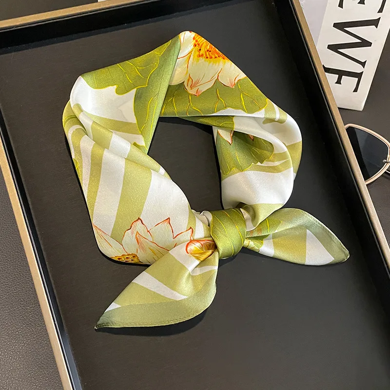100% Natural Real Silk Scarf Women Headband New Bandana Square Scarves Wrap Kerchief Mulberry Spring Fashion High Quality Hijab
100% Natural Real Silk Scarf Women Headband New Bandana Square Scarves Wrap Kerchief Mulberry Spring Fashion High Quality Hijab