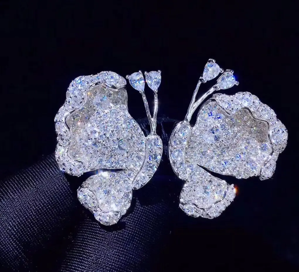 butterfly stud earring 925 sterling silver with cubic zircon cute romantic white color 25*32MM
butterfly stud earring 925 sterling silver with cubic zircon cute romantic white color 25*32MM