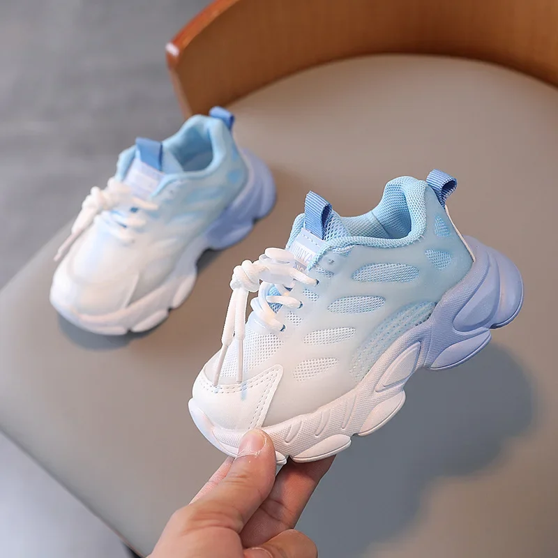 New Versatile Girl's Sneakers Gradient Color Breath Trendy Child Sneaker Versatile Thick Sole Boy Shoe Simple Casual Shoe
New Versatile Girl's Sneakers Gradient Color Breath Trendy Child Sneaker Versatile Thick Sole Boy Shoe Simple Casual Shoe