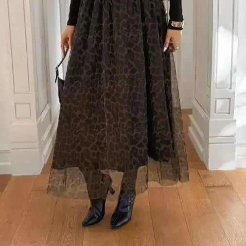 Autumn/Winter Vacation Leopard Mesh Long Skirt for Women's Wear Temperament New Style Female Fashion A Line Dresses
Autumn/Winter Vacation Leopard Mesh Long Skirt for Women's Wear Temperament New Style Female Fashion A Line Dresses