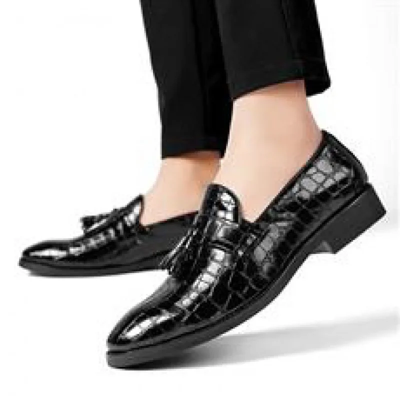 Business Leather Shoes Casual Labor Protection Work Classic Casual Fashion Shoes British Black Men's Shoes
Business Leather Shoes Casual Labor Protection Work Classic Casual Fashion Shoes British Black Men's Shoes