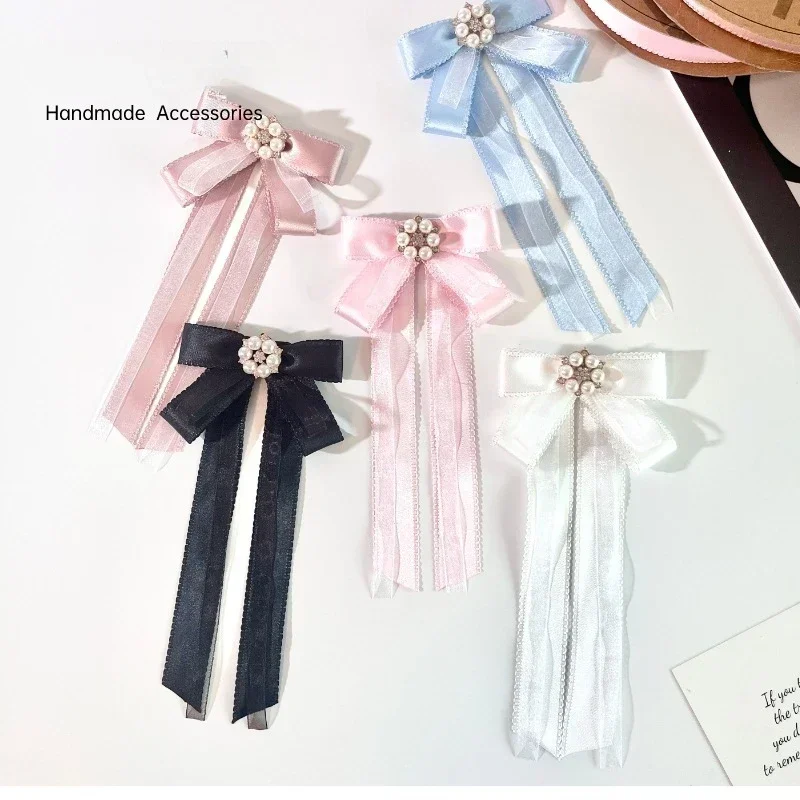 Vintage Women's Bow Brooch Pearl Flower Fabric Lace Bow Tie College Style Bowknot Collar Pins Fashion Jewelry Accessories
Vintage Women's Bow Brooch Pearl Flower Fabric Lace Bow Tie College Style Bowknot Collar Pins Fashion Jewelry Accessories