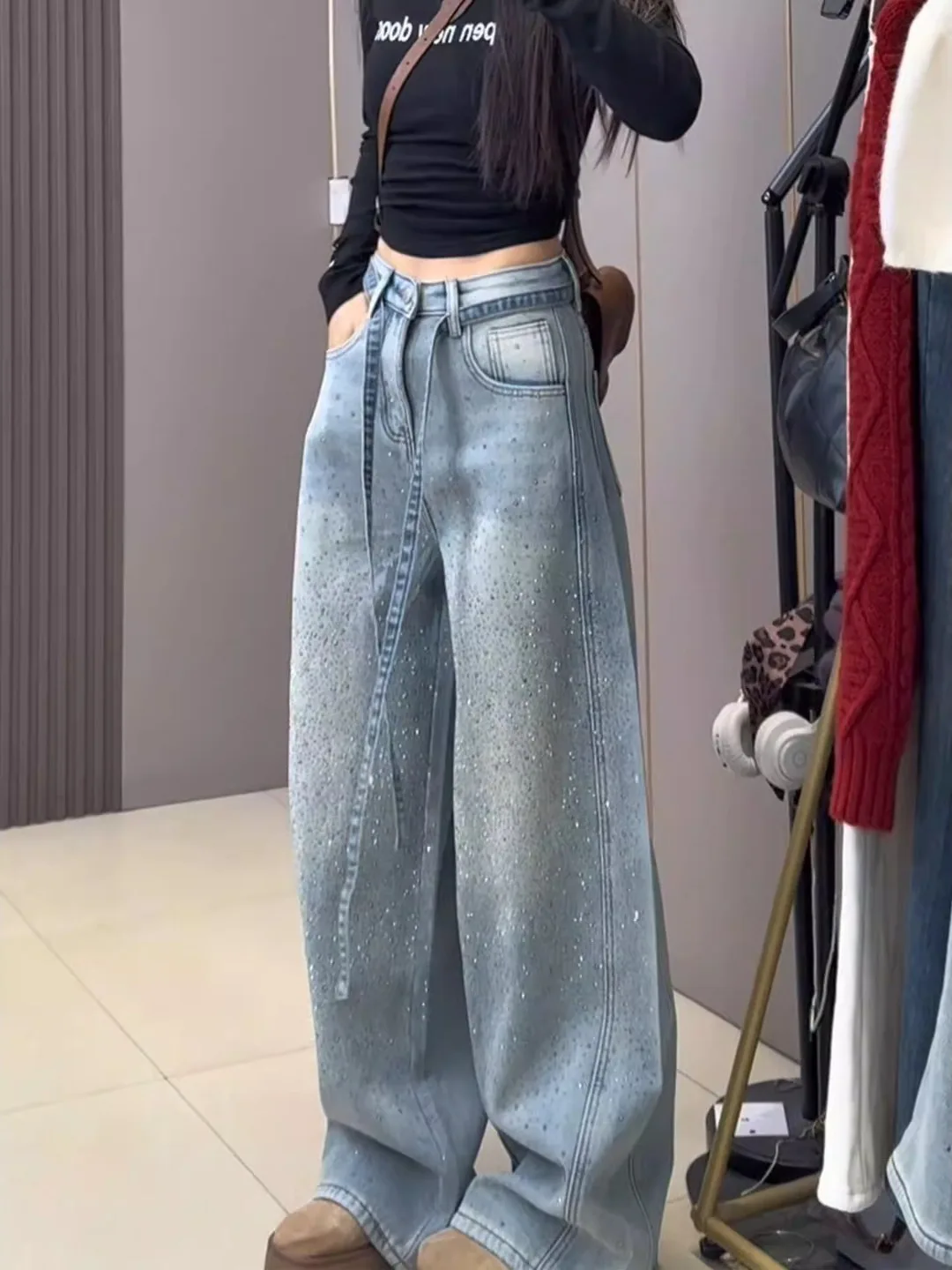 plus Size American Retro Glitter Denim Pants Women Summer Lazy Style Loose Fat MM Slimming Long Trousers High Waist Wide Leg
plus Size American Retro Glitter Denim Pants Women Summer Lazy Style Loose Fat MM Slimming Long Trousers High Waist Wide Leg