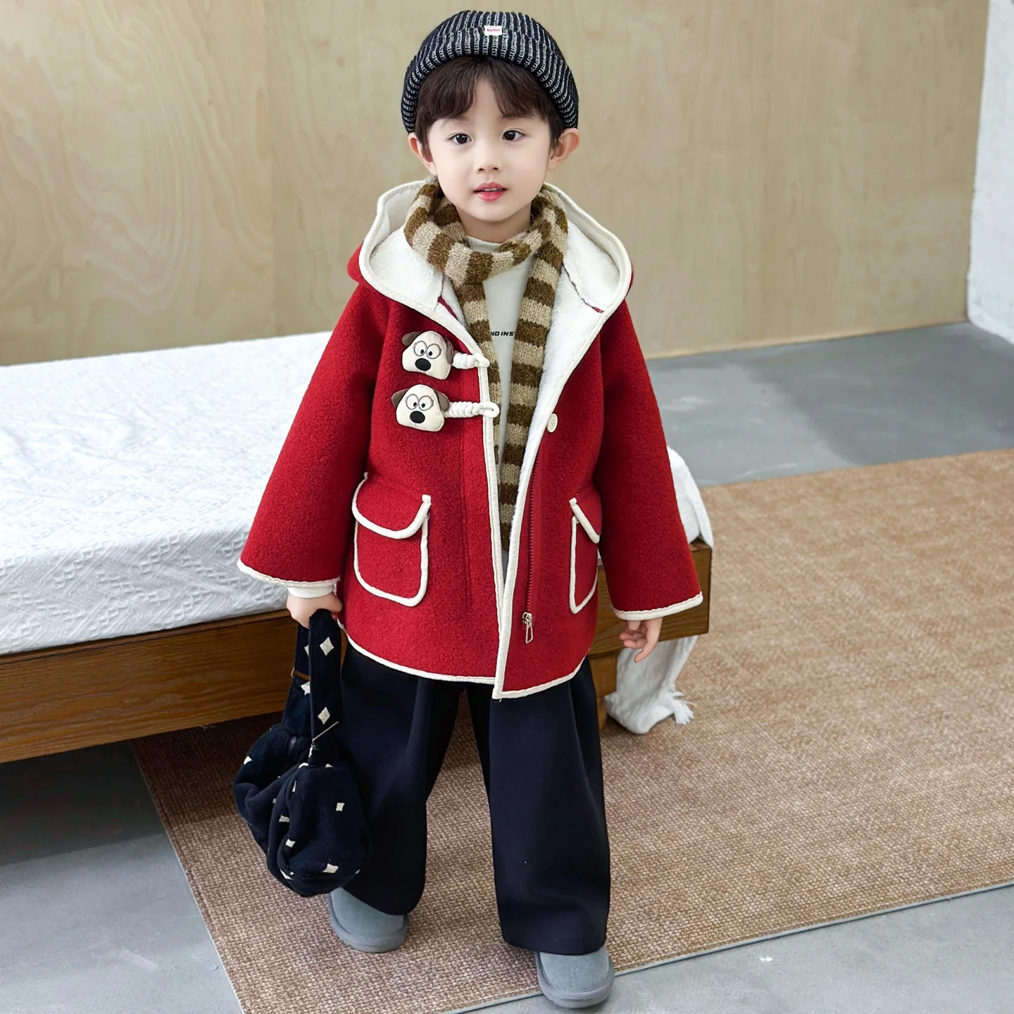 Thiened Fce Lined Boys Woolen Coat Autumn Winter New Sle Children's Winter Clothes Youth Faion Stand Fit Hooded J...
Thiened Fce Lined Boys Woolen Coat Autumn Winter New Sle Children's Winter Clothes Youth Faion Stand Fit Hooded J...
