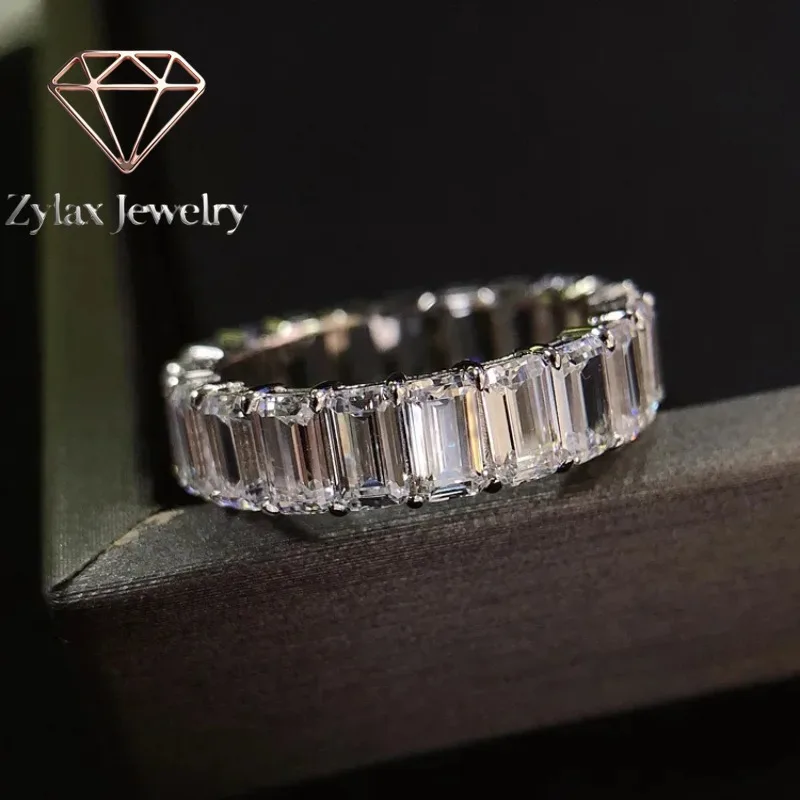 Zylax Jewelry Luxury Solid Platinum PT950 Solitaire 50 points Ice Candy Emerald Cut Row Fashion Classic Ring for Women
Zylax Jewelry Luxury Solid Platinum PT950 Solitaire 50 points Ice Candy Emerald Cut Row Fashion Classic Ring for Women
