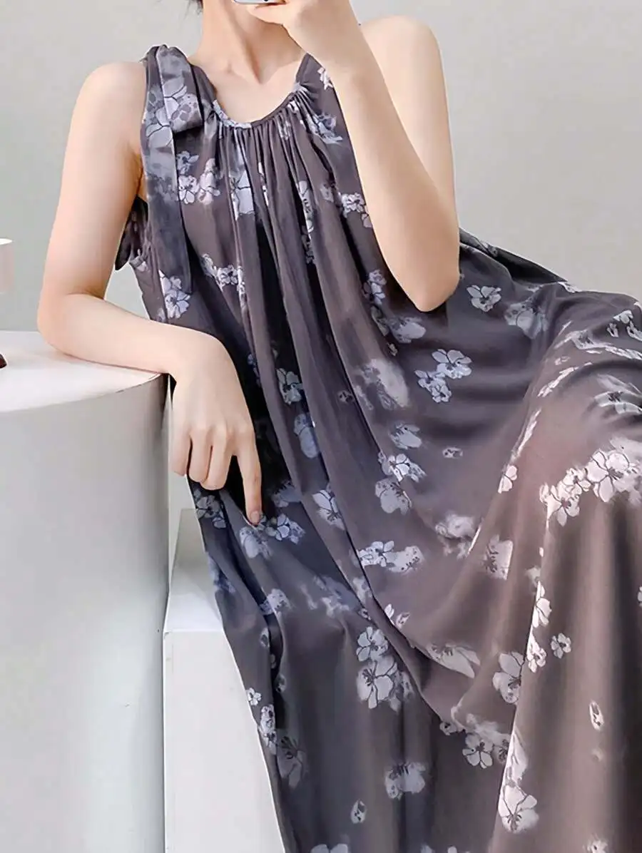 Women’s Floral Print Sleeveless Long Nightgown Summer Lightweight Viscose Camisole Dress For Loungewear
Women’s Floral Print Sleeveless Long Nightgown Summer Lightweight Viscose Camisole Dress For Loungewear