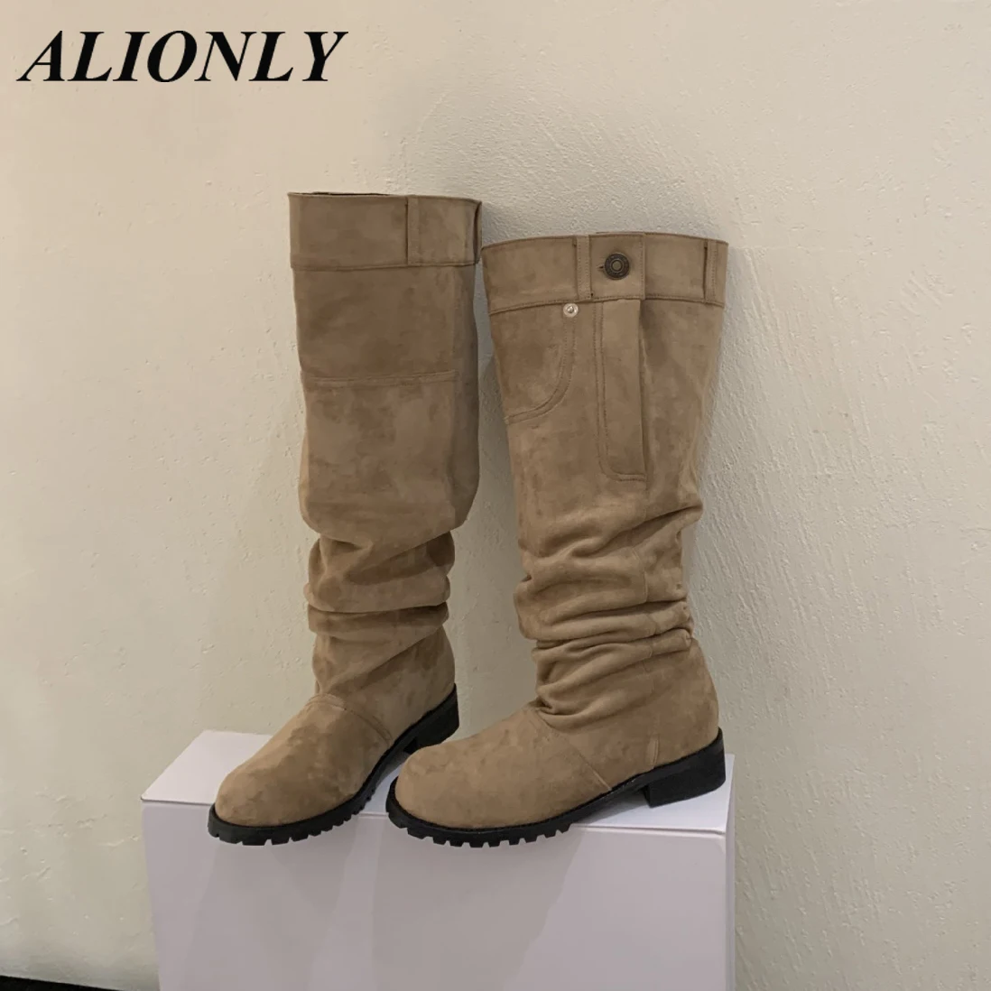 Alionly 2026 New Fashion Pleated Pointed Toe Women Over The Knee Boot Long Motorcycle Booties Sexy Thin High Heels Shoes
Alionly 2026 New Fashion Pleated Pointed Toe Women Over The Knee Boot Long Motorcycle Booties Sexy Thin High Heels Shoes