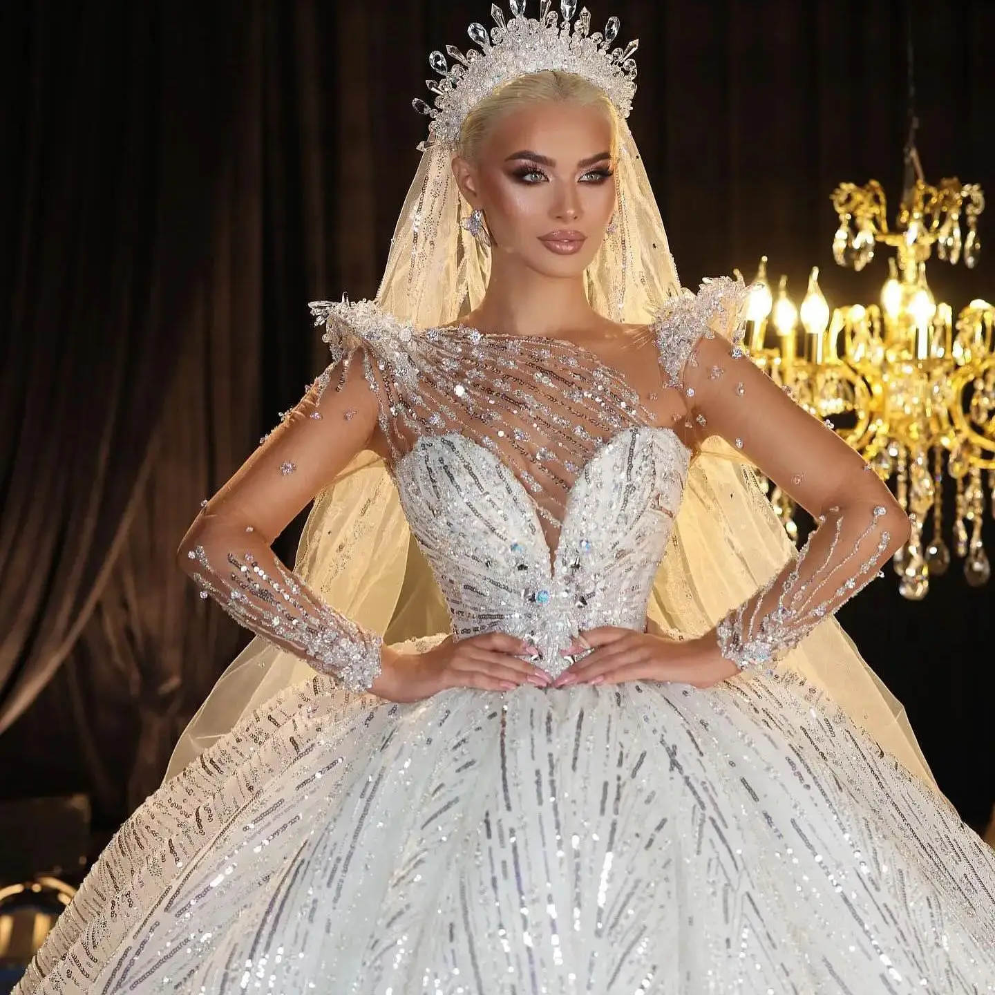 FATAPAESE Luxury Princess Wedding Dress Sparking Beading Gem Illusion Bodice One-shoulder Dress Ball Gown Bride Gown платье
FATAPAESE Luxury Princess Wedding Dress Sparking Beading Gem Illusion Bodice One-shoulder Dress Ball Gown Bride Gown платье