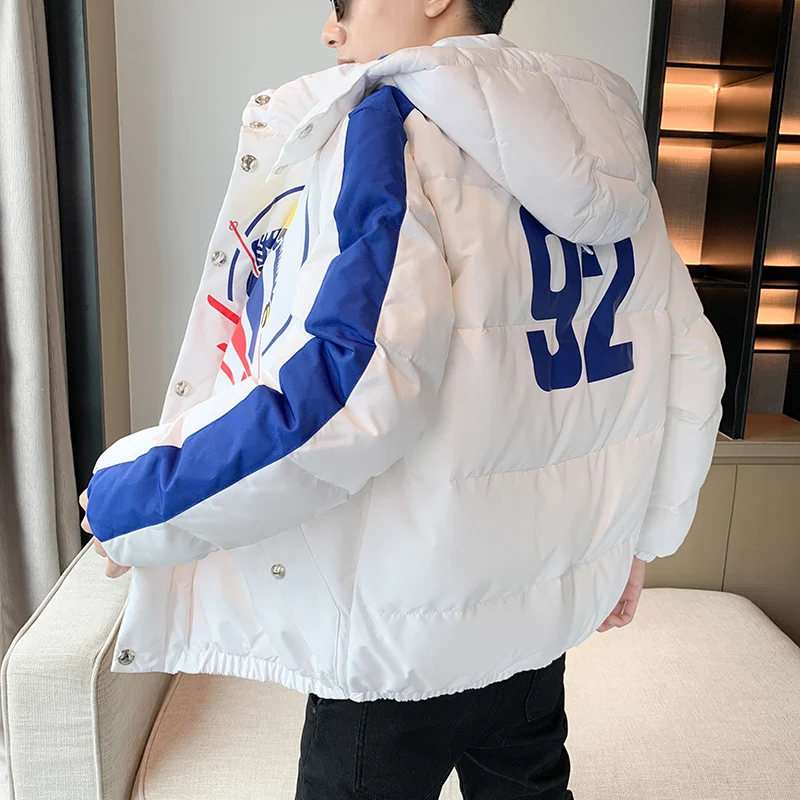 Корейская короткая зимняя куртка-пуховик для мужчин: новая теплая молодежная уличная одежда унисекс из полиэфирного волокна с покрытием
Корейская короткая зимняя куртка-пуховик для мужчин: новая теплая молодежная уличная одежда унисекс из полиэфирного волокна с покрытием