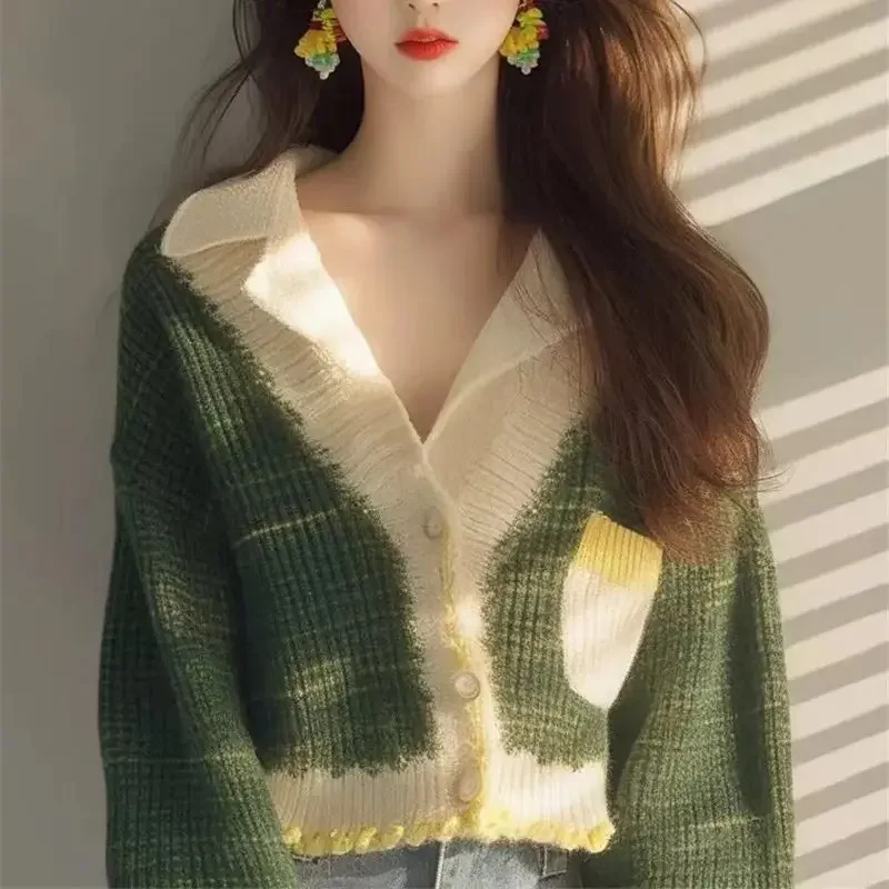 Korean Fashion Knitted Cardigan Women Green Contrasting Loose Womens Wool Sweater Coat Casual V-neck Short Knitwear
Korean Fashion Knitted Cardigan Women Green Contrasting Loose Womens Wool Sweater Coat Casual V-neck Short Knitwear