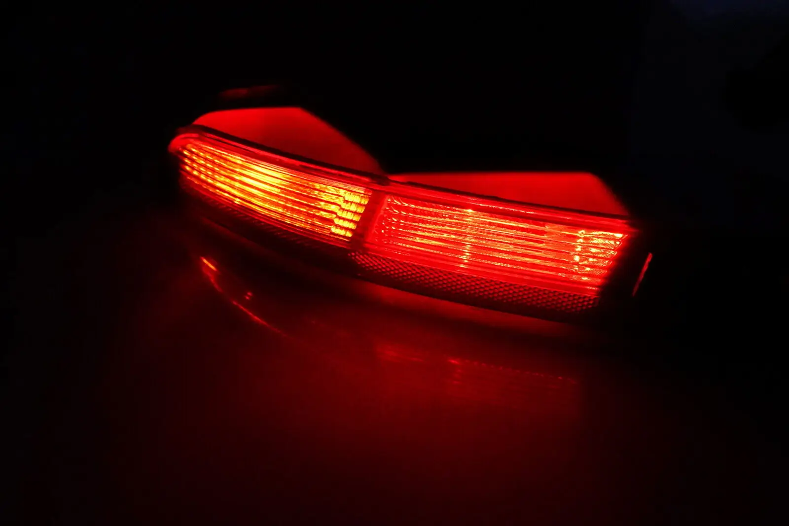 Rear Bumper Reflector Tail Stop Reverse Fog Light Left N/S For 11-14 Audi Q3 8UB
Rear Bumper Reflector Tail Stop Reverse Fog Light Left N/S For 11-14 Audi Q3 8UB