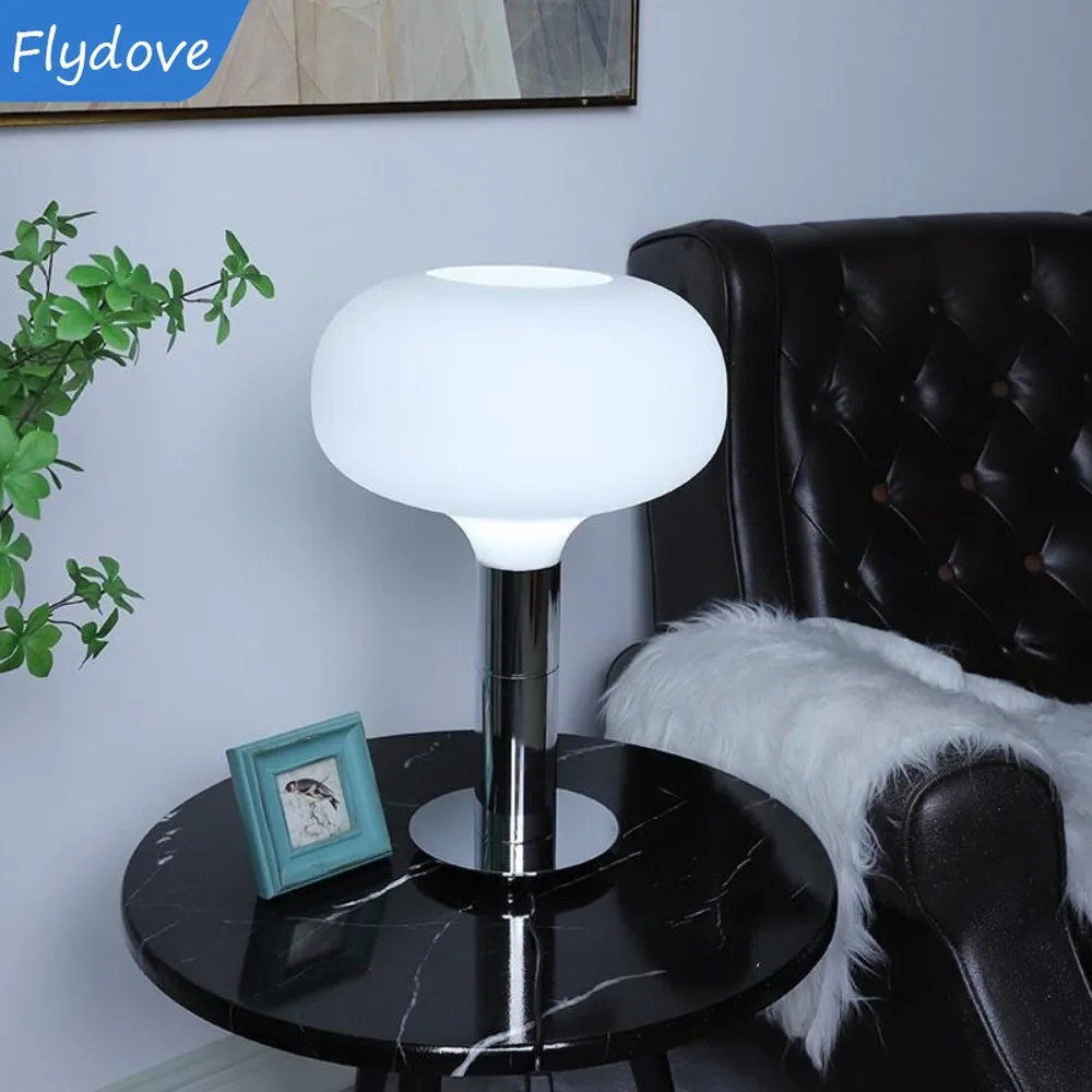 Nordic Modern Simple Frosted Glass Table Lamp with Chrome Metal for Hotel Homestay Parlor Study Bedside Decor
Nordic Modern Simple Frosted Glass Table Lamp with Chrome Metal for Hotel Homestay Parlor Study Bedside Decor
