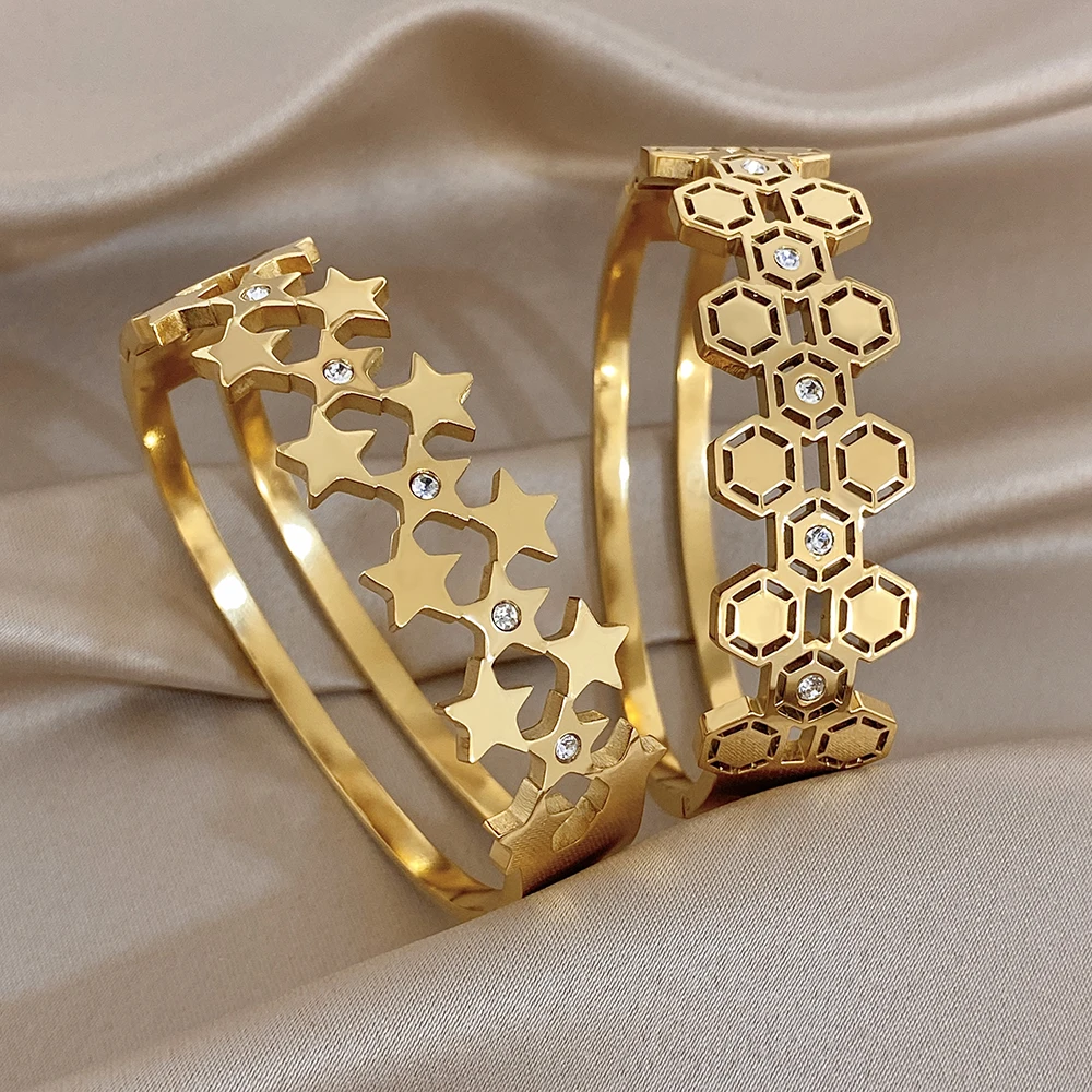 Exaggerated Multi-Layer Star Arrangement Stainless Steel Bracelet for Women Waterproof Wide Bangle Party Jewelry Accessories
Exaggerated Multi-Layer Star Arrangement Stainless Steel Bracelet for Women Waterproof Wide Bangle Party Jewelry Accessories